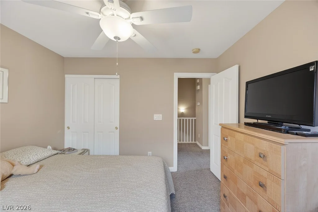 8725 Traveling Breeze, Las Vegas, NV 89178