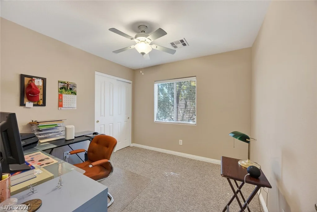 8725 Traveling Breeze, Las Vegas, NV 89178
