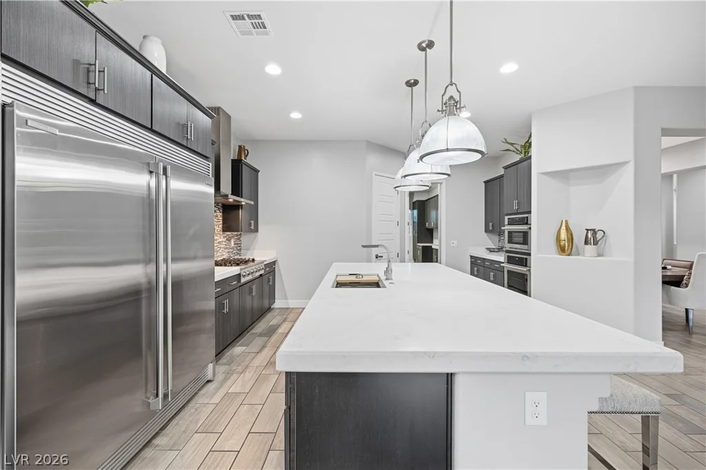 5565 Grand Canyon, Las Vegas, NV 89149