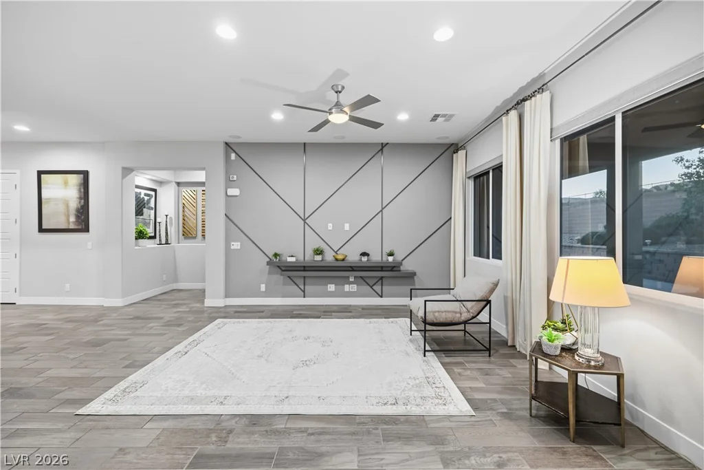 5565 Grand Canyon, Las Vegas, NV 89149