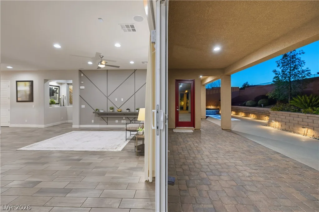 5565 Grand Canyon, Las Vegas, NV 89149