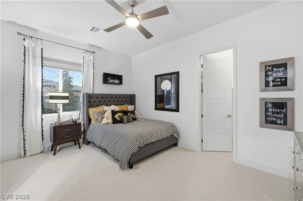 5565 Grand Canyon, Las Vegas, NV 89149
