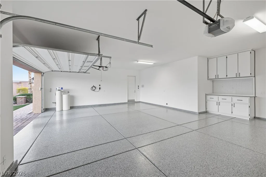 5565 Grand Canyon, Las Vegas, NV 89149