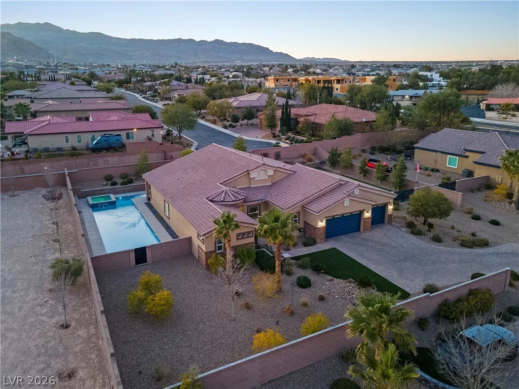 5565 Grand Canyon, Las Vegas, NV 89149