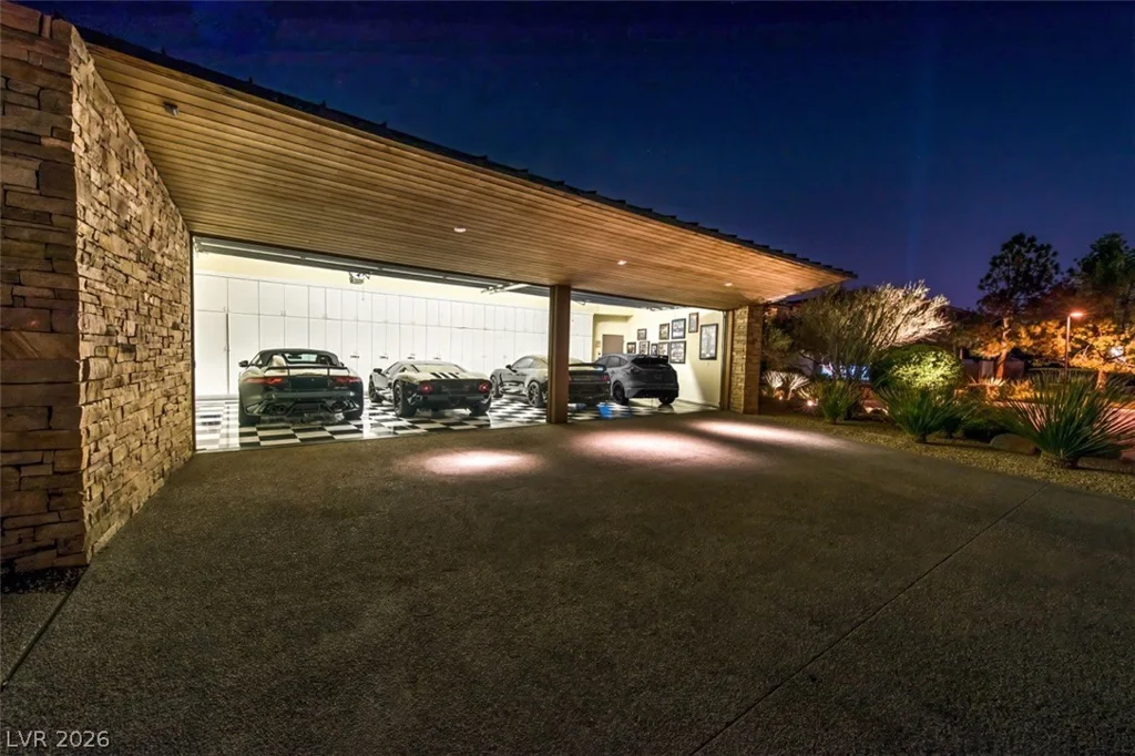 3 Anthem Pointe, Henderson, NV 89052
