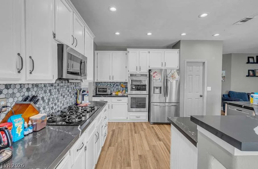 2057 Sapphire Valley, Henderson, NV 89074