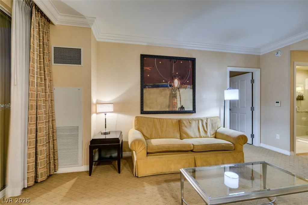 145 HARMON, Las Vegas, NV 89109