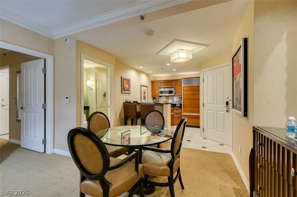 145 HARMON, Las Vegas, NV 89109