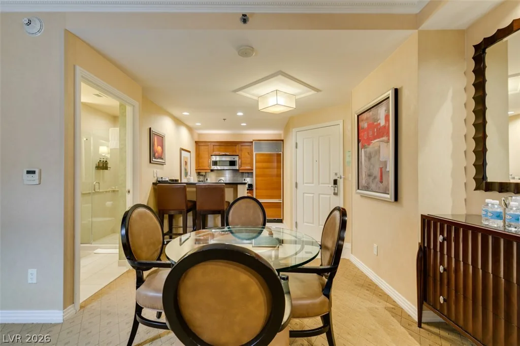 145 HARMON, Las Vegas, NV 89109