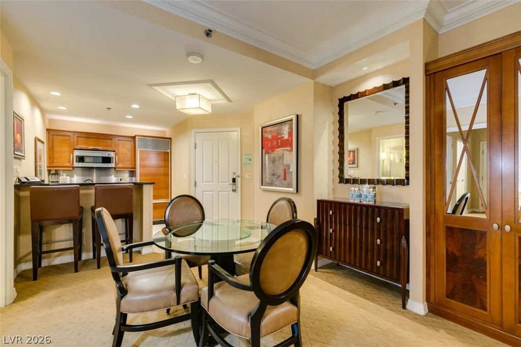 145 HARMON, Las Vegas, NV 89109