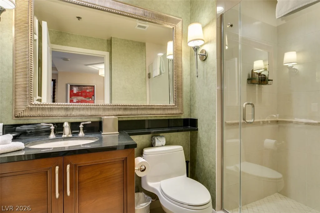 145 HARMON, Las Vegas, NV 89109