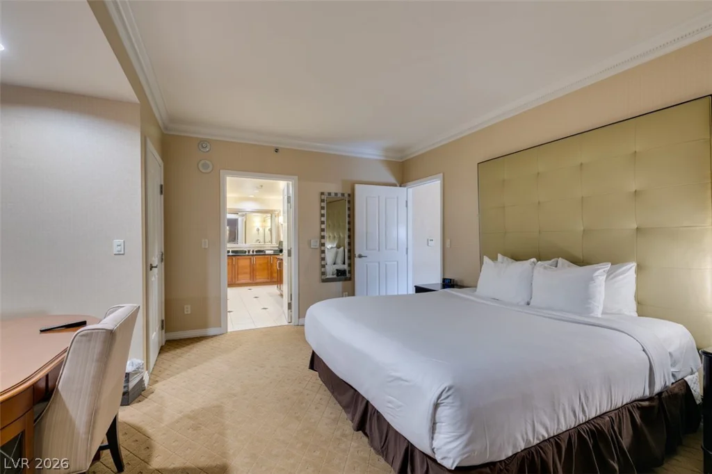 145 HARMON, Las Vegas, NV 89109
