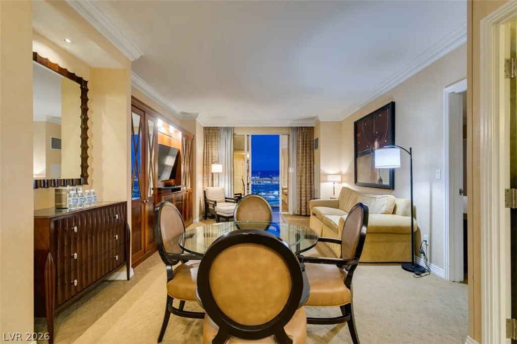 145 HARMON, Las Vegas, NV 89109