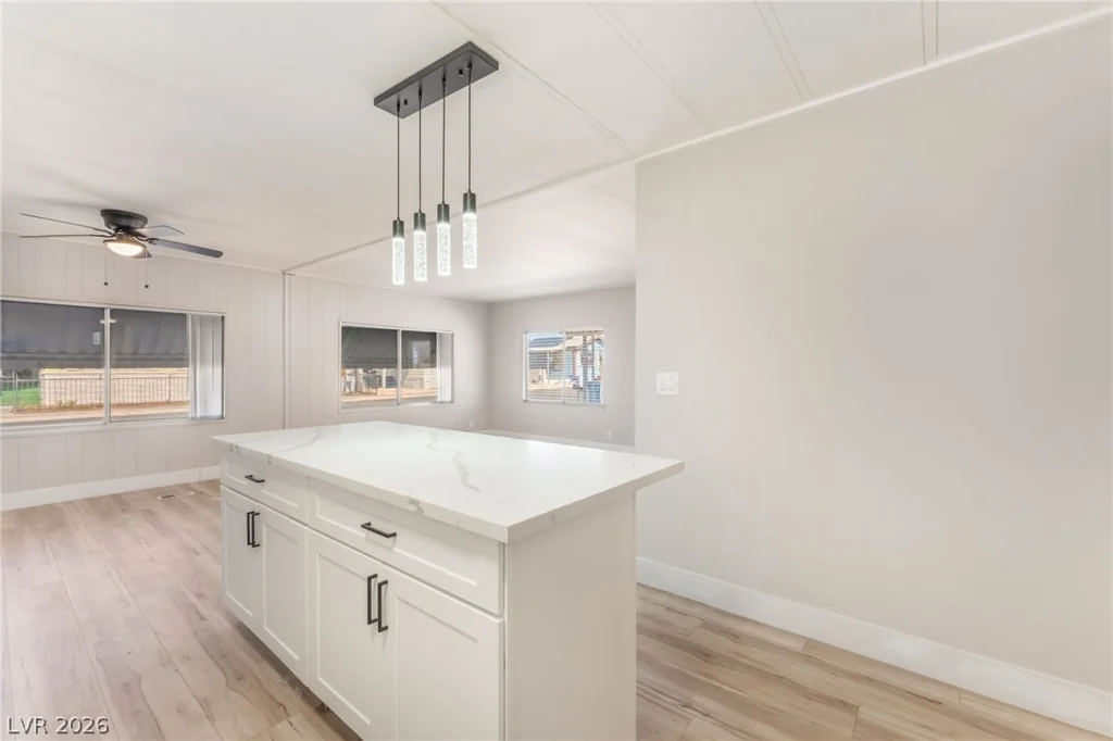 3342 Isle Royale, Las Vegas, NV 89122