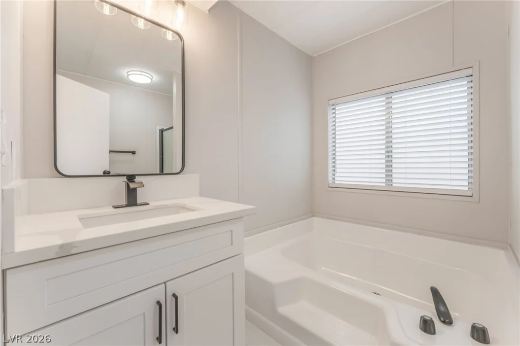 3342 Isle Royale, Las Vegas, NV 89122