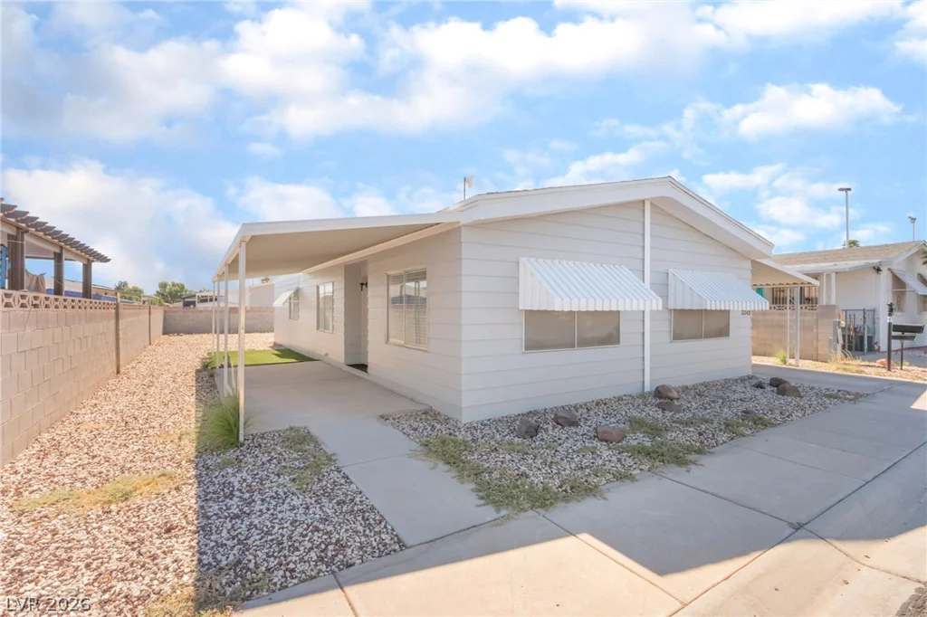 3342 Isle Royale, Las Vegas, NV 89122