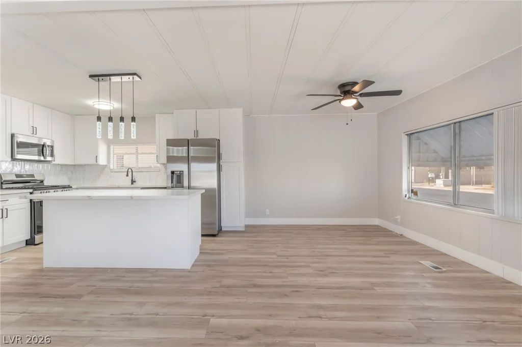 3342 Isle Royale, Las Vegas, NV 89122