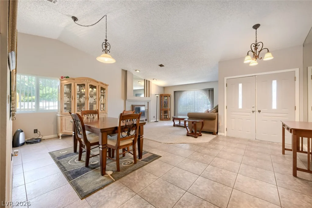 7671 Jones, Las Vegas, NV 89131