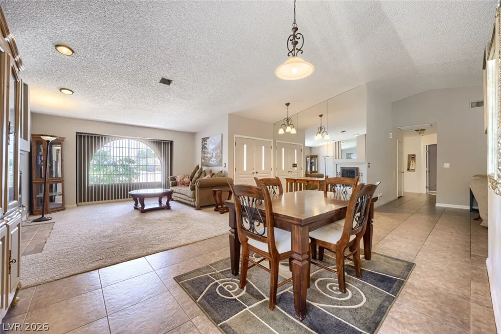 7671 Jones, Las Vegas, NV 89131