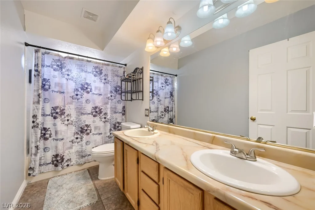 7671 Jones, Las Vegas, NV 89131