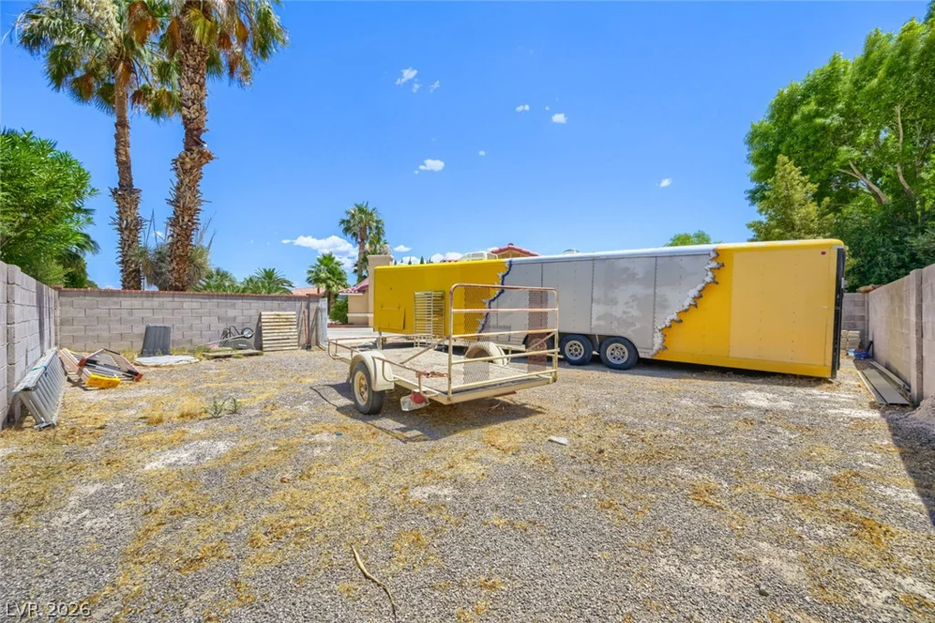 7671 Jones, Las Vegas, NV 89131