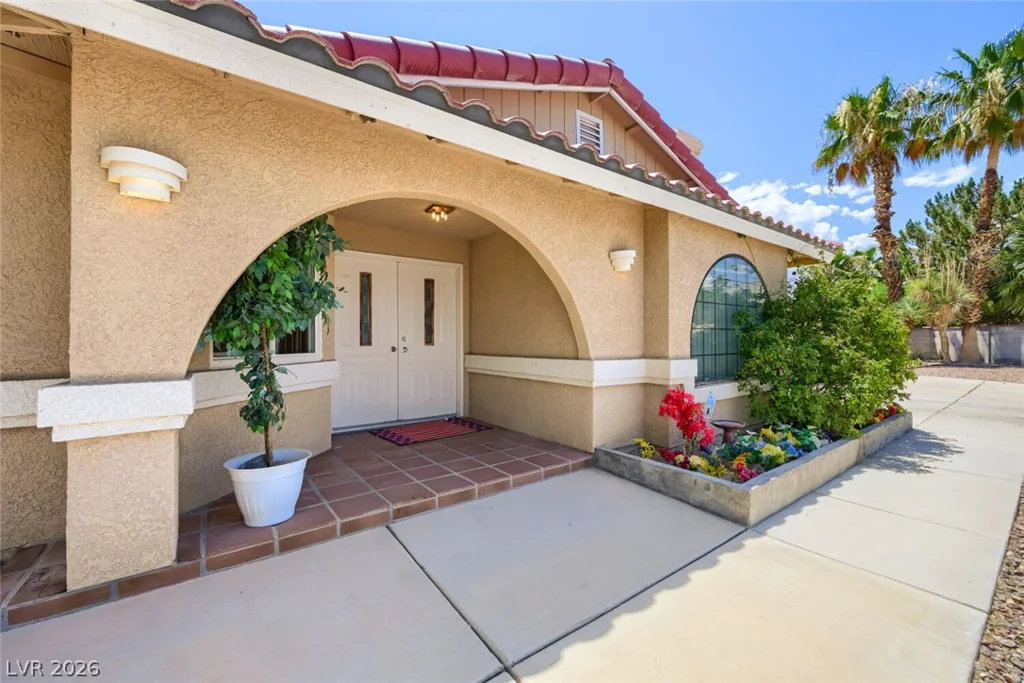 7671 Jones, Las Vegas, NV 89131