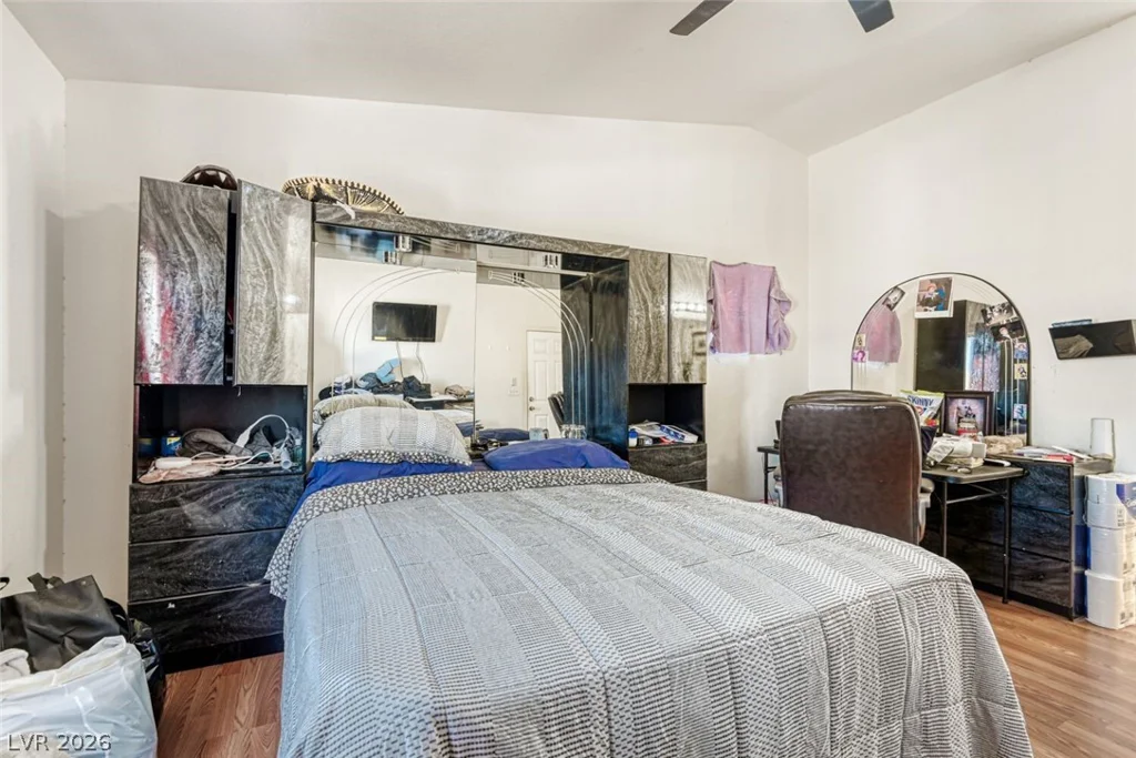 3893 White Cedar, Las Vegas, NV 89115