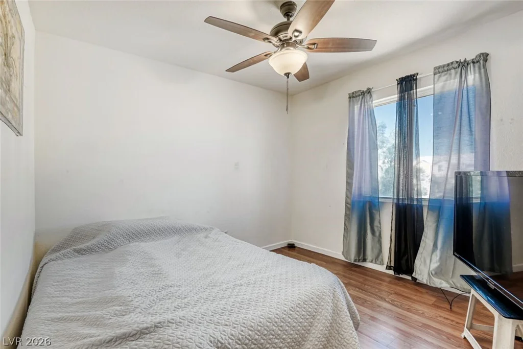 3893 White Cedar, Las Vegas, NV 89115