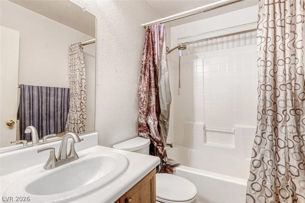 3893 White Cedar, Las Vegas, NV 89115