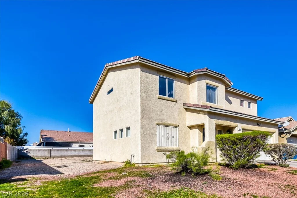 3893 White Cedar, Las Vegas, NV 89115