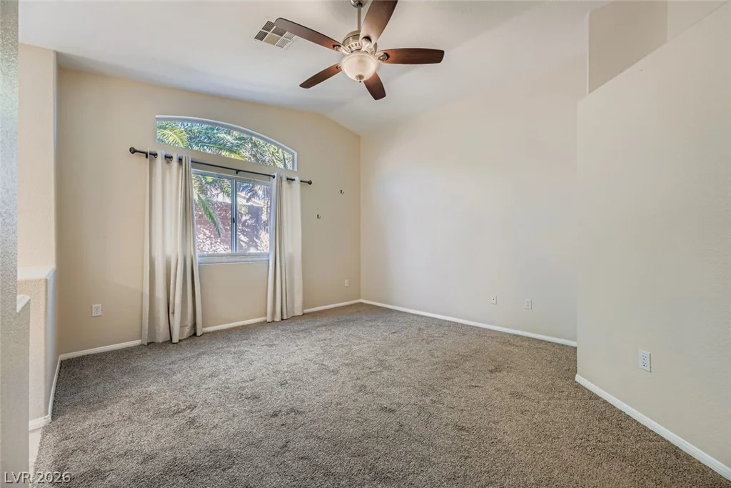 8136 Shady Glen, Las Vegas, NV 89131