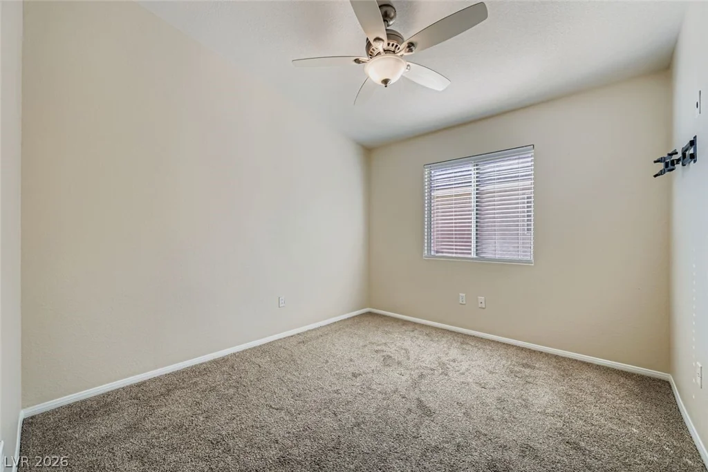 8136 Shady Glen, Las Vegas, NV 89131
