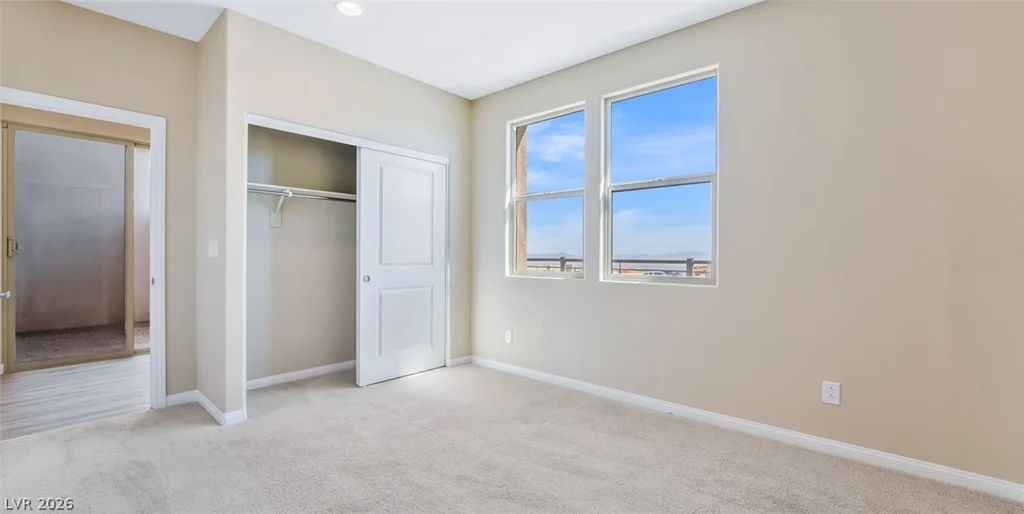 1741 Desert Foothills, Las Vegas, NV 89138
