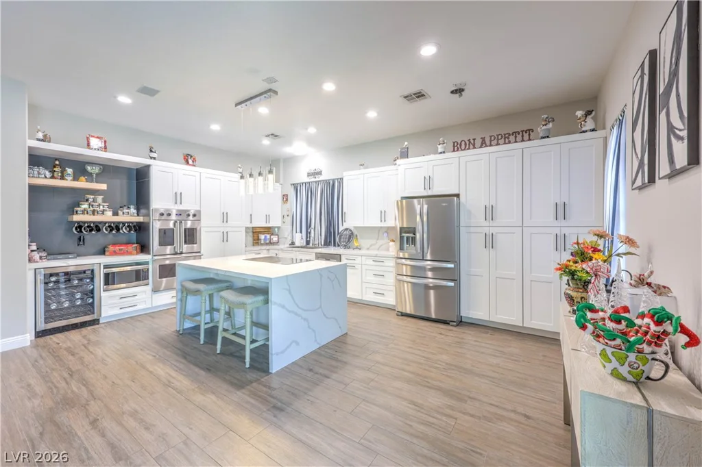3747 Broadmead, Las Vegas, NV 89147