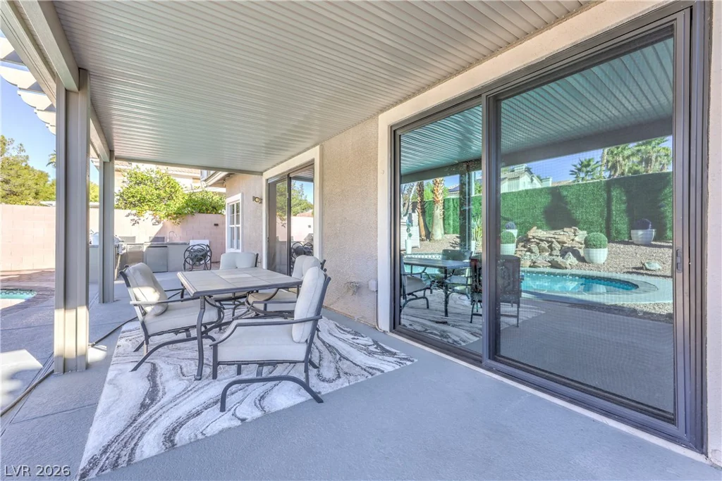 3747 Broadmead, Las Vegas, NV 89147