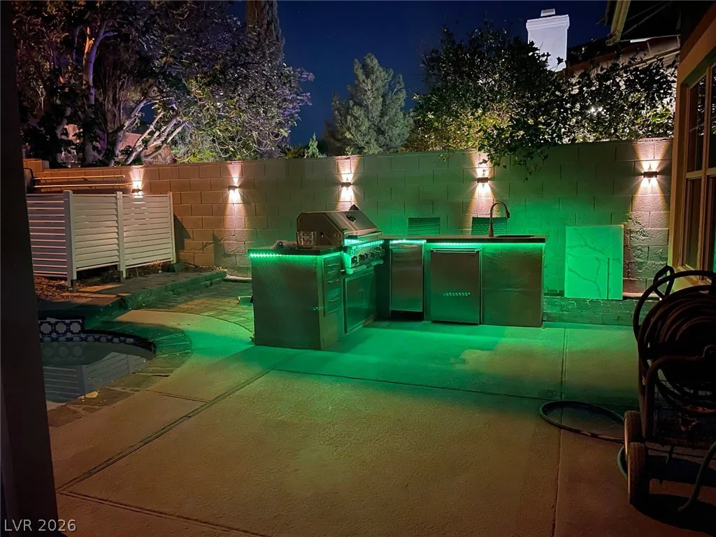 3747 Broadmead, Las Vegas, NV 89147