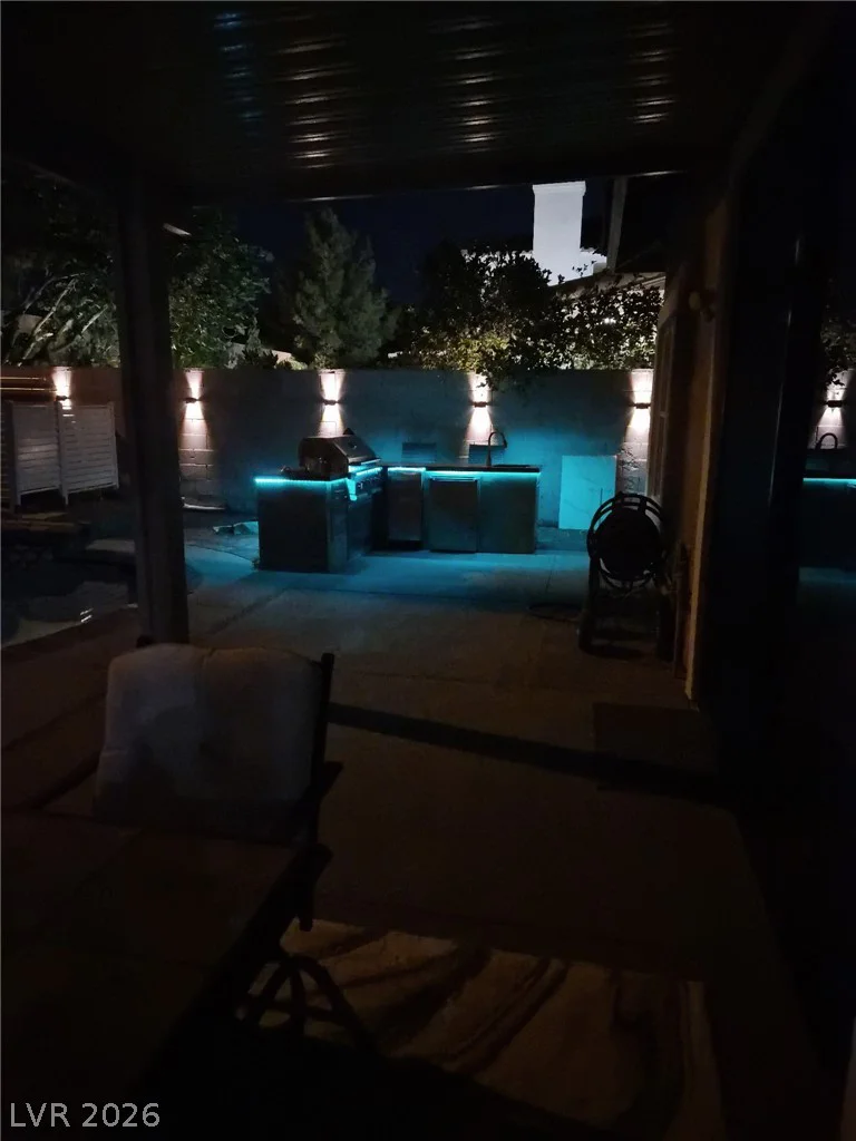 3747 Broadmead, Las Vegas, NV 89147
