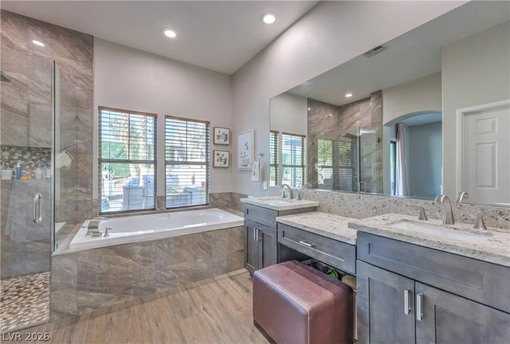 3747 Broadmead, Las Vegas, NV 89147