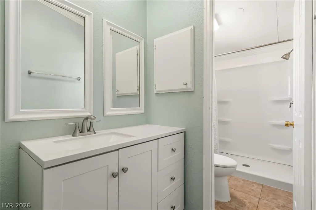 1615 Granada, Laughlin, NV 89029