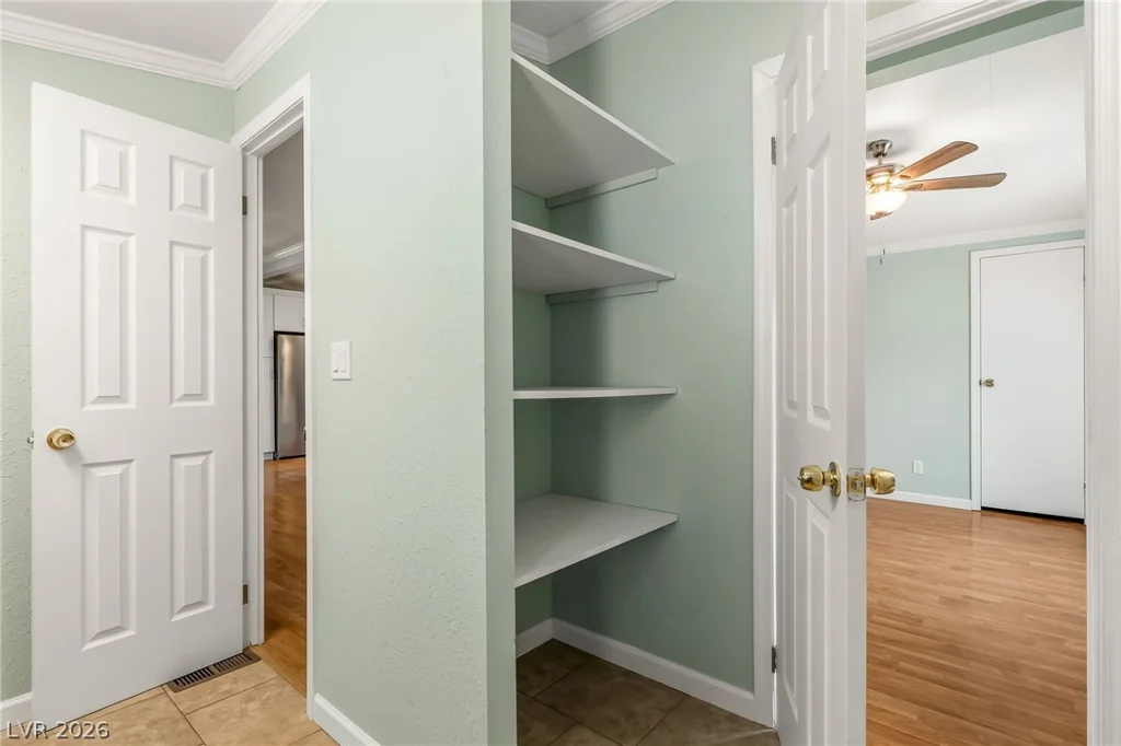 1615 Granada, Laughlin, NV 89029