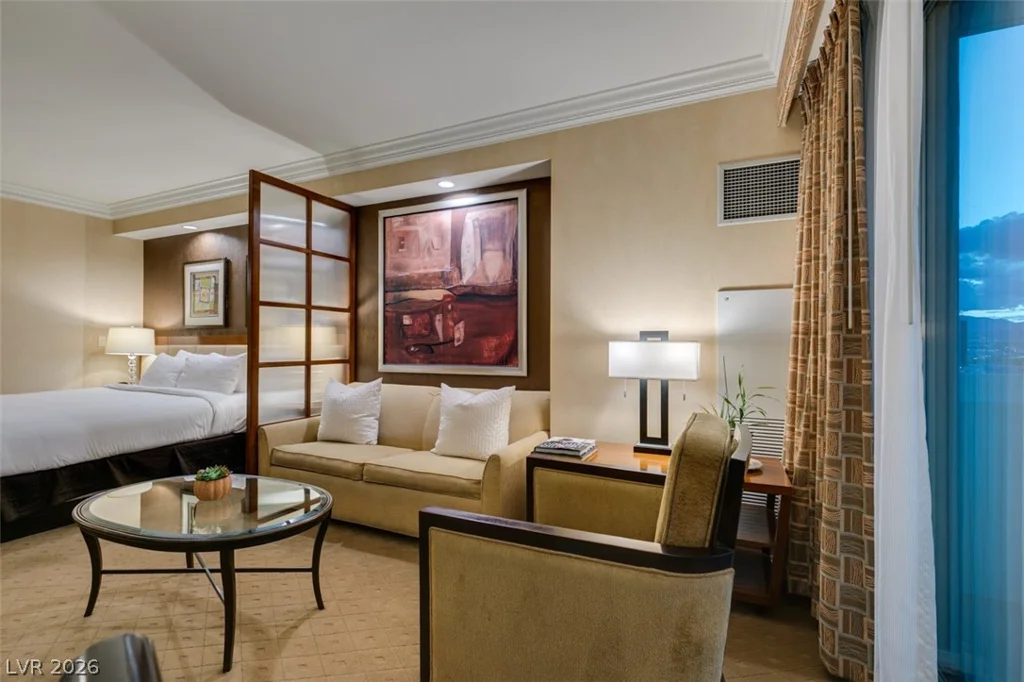 145 HARMON, Las Vegas, NV 89109