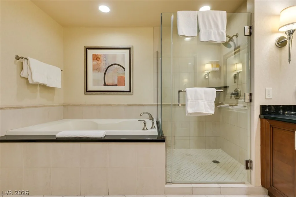 145 HARMON, Las Vegas, NV 89109