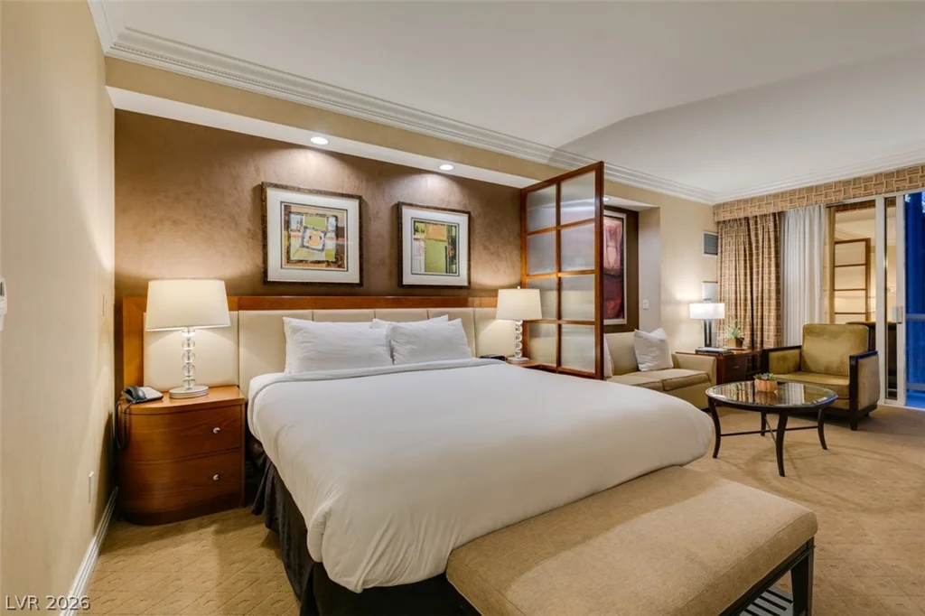 145 HARMON, Las Vegas, NV 89109