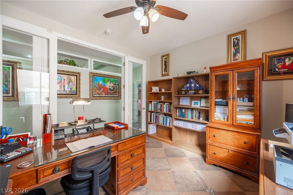 10212 Crystal Arch, Las Vegas, NV 89129