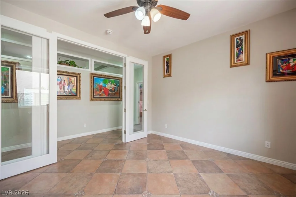 10212 Crystal Arch, Las Vegas, NV 89129