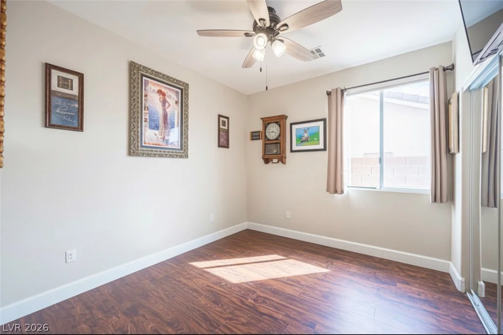 10212 Crystal Arch, Las Vegas, NV 89129