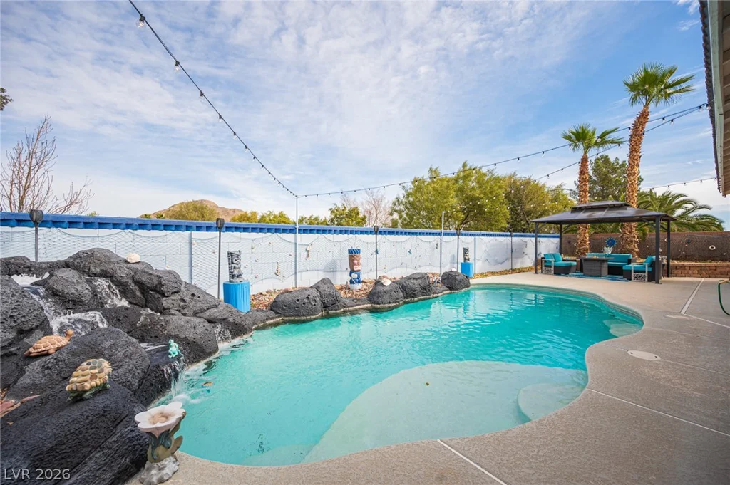 10212 Crystal Arch, Las Vegas, NV 89129