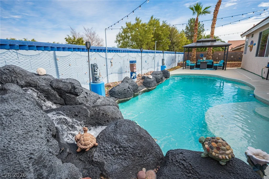 10212 Crystal Arch, Las Vegas, NV 89129