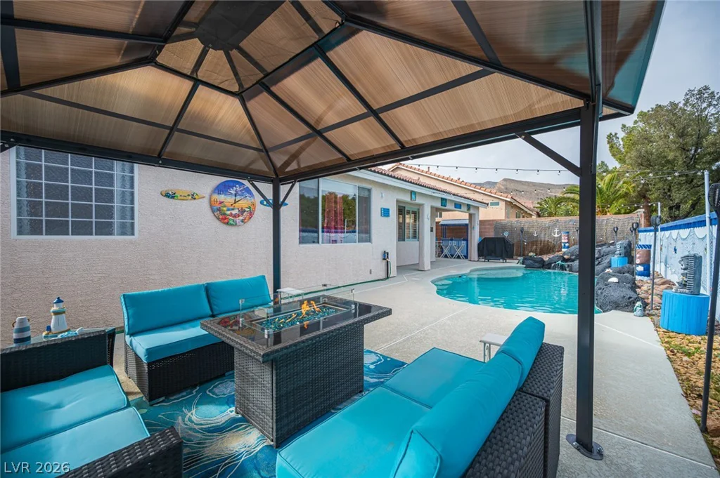 10212 Crystal Arch, Las Vegas, NV 89129