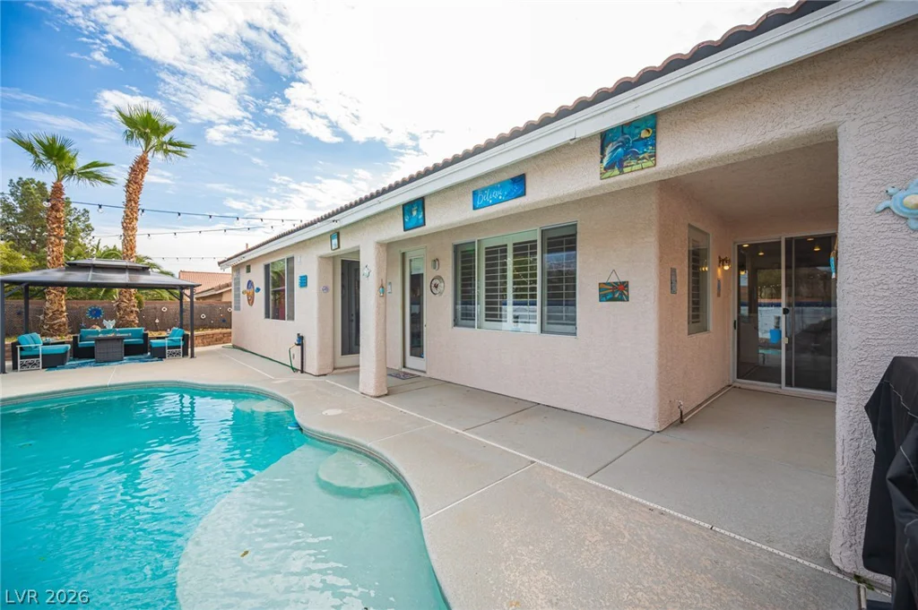 10212 Crystal Arch, Las Vegas, NV 89129